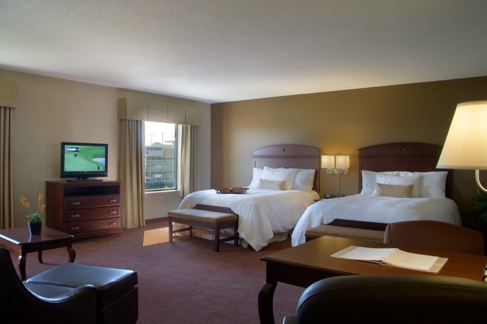 Hampton Inn & Suites Madison - West Habitación foto